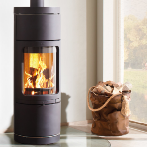 Fonte-flamme-NOVIA-poele-a-bois-design-contemporain