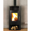 Fonte-flamme-cheminees-jouvin-poele-a-bois-design-contemporain-first-noir-cotes-acier-noir-il