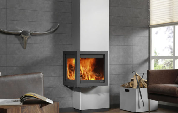 fonte-flamme-cheminees-jouvin-poele-a-bois-tornado-straight-droit-2