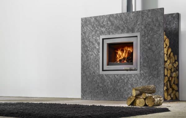 LORFLAM-insert-cheminee-bois-XP54-IN-cheminees-jouvin-vitré-ambiance2-72