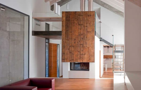 cheminée foyer bois MCZ Plasma 115 avec porte relevable design céramique