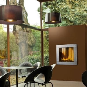 cheminée foyer bois MCZ Plasma 85 habillage moderne porte relevable