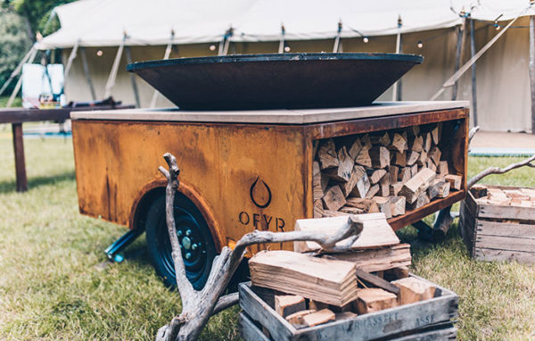 brasero-ofyr-XL-et-Trailer-bois